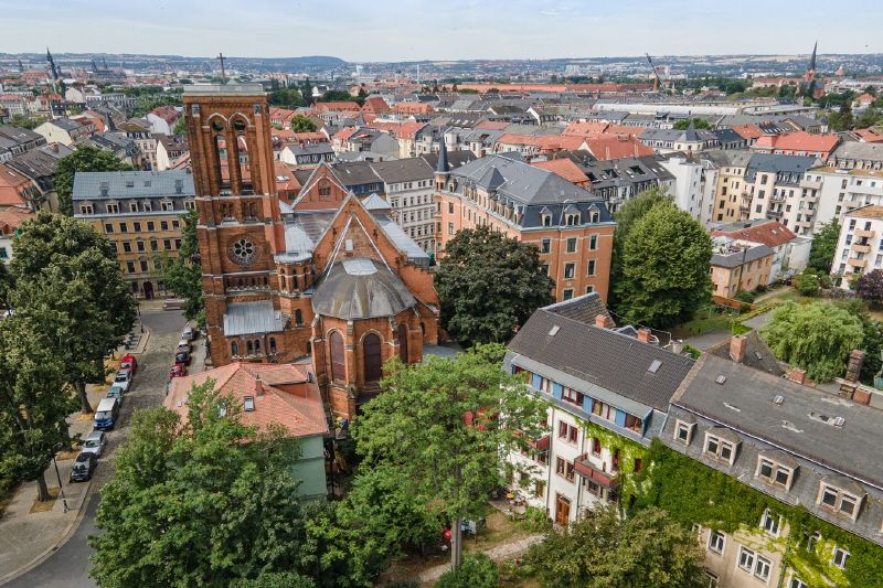 Provisionsfrei! 1-Raum-ETW mit Wannenbad und hohen Altbau-Räumen, ideale Neustadt-Lage. in Dresden