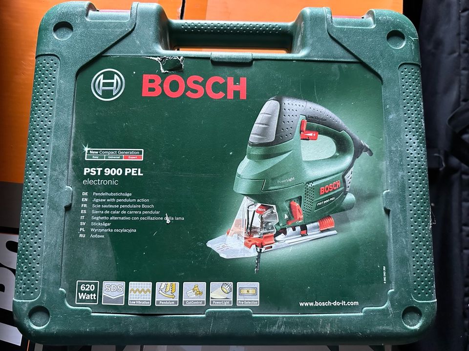 Bosch PST900 PEL Pendelhub-Stichsäge in Wennigsen