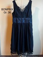 *BONPRIX* edles schickes Kleid Gr. 36 marineblau Spitze Satin NEU Mecklenburg-Vorpommern - Klütz Vorschau