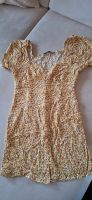 Kleid von NA-KD beige gelb mit Blumen Gr.38 Bayern - Redwitz a d Rodach Vorschau