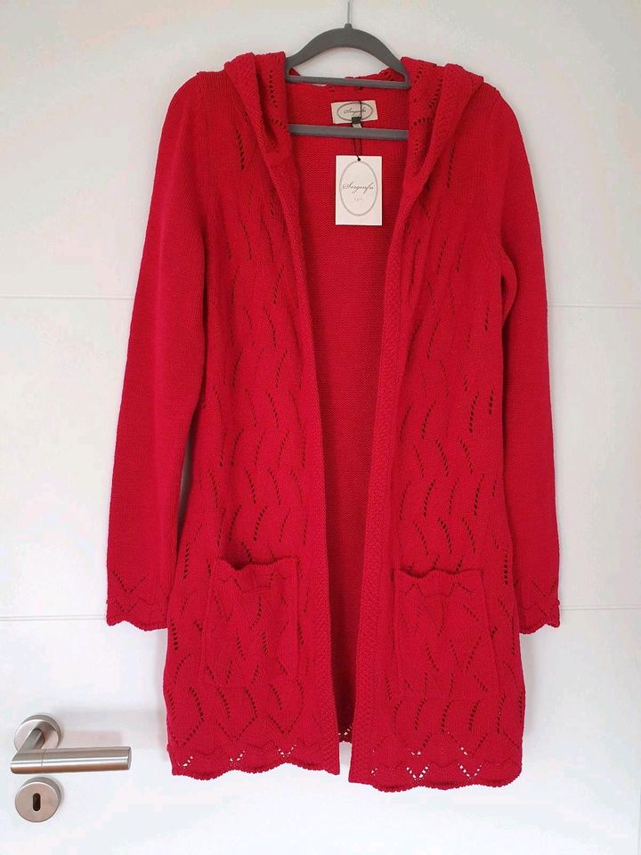 NEU Sorgenfri Strickjacke Strickmantel Waida rubin in Mielkendorf