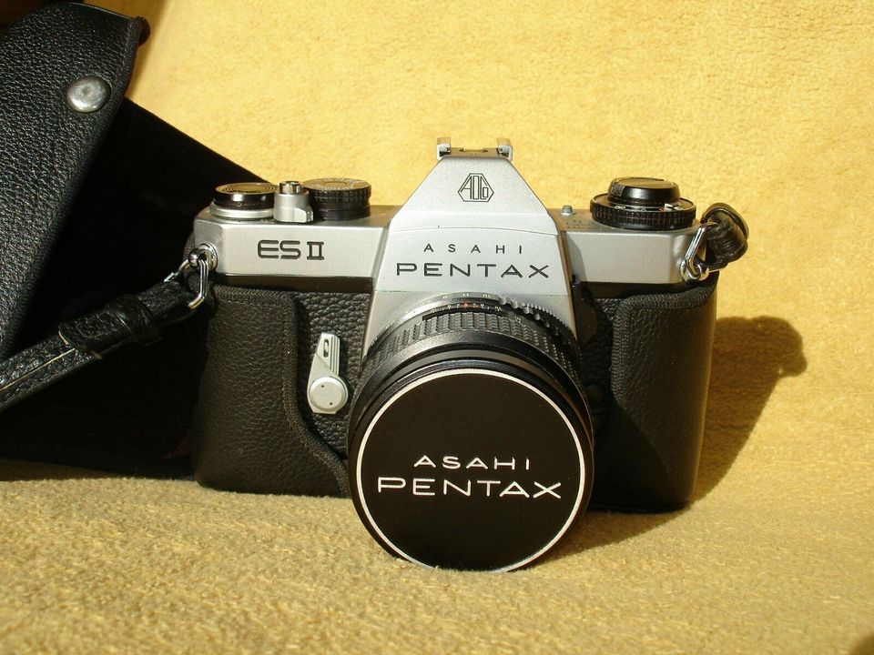 PENTAX ES II Spiegelreflexkamera inkl. Objektiv Takumar 1:1,8/55 in Erlangen