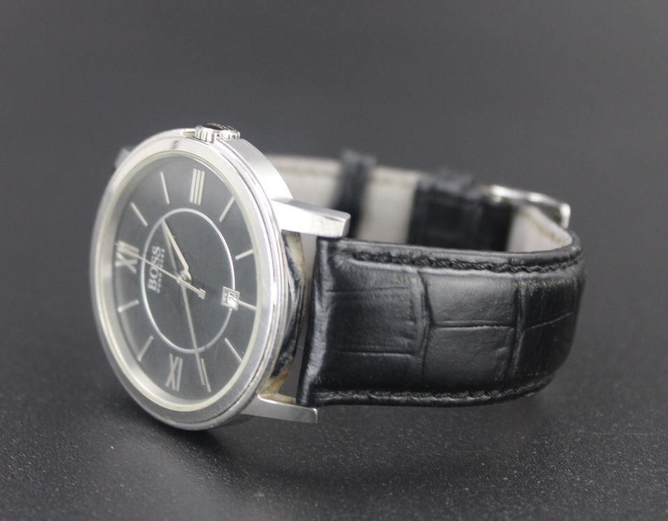 Hugo Boss Uhr Damenuhr Armbanduhr Damen schwarz Leder silber in Duisburg