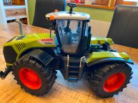 Bruder Traktor Xerion (Allrad Lenkung) Hessen - Glashütten Vorschau