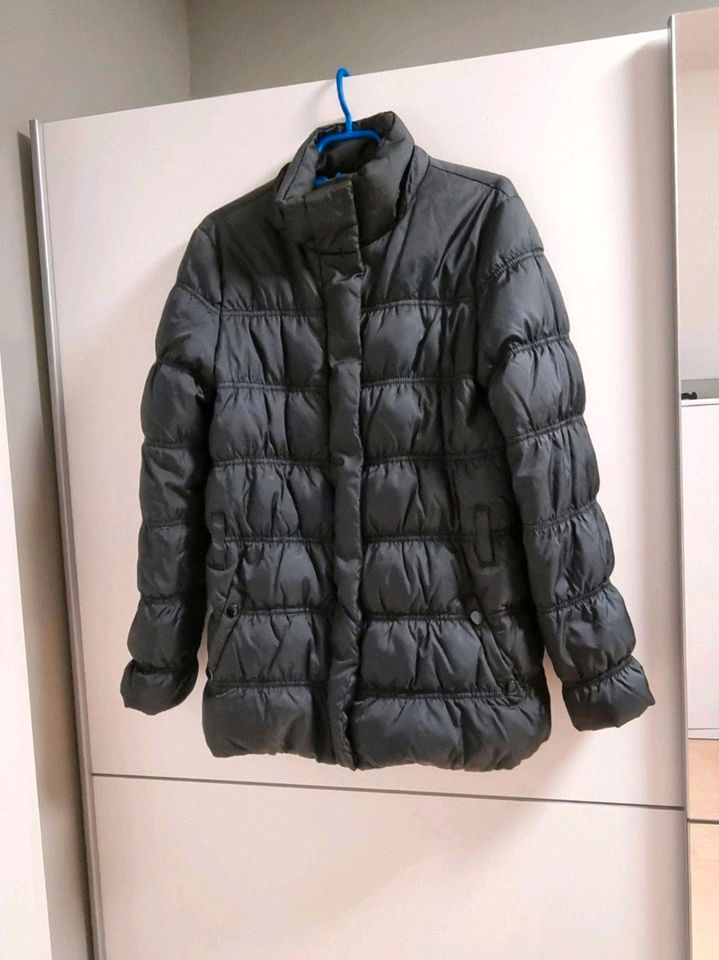 Mango Steppjacke, Gr. M schwarz in Oberkotzau