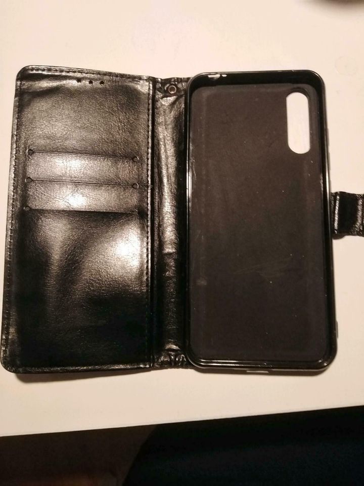 Smartphone-Hülle schwarz 7,5x15,5 cm in Bahlingen