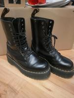 Doc Martens Airwair with bouncing soles Hessen - Karben Vorschau