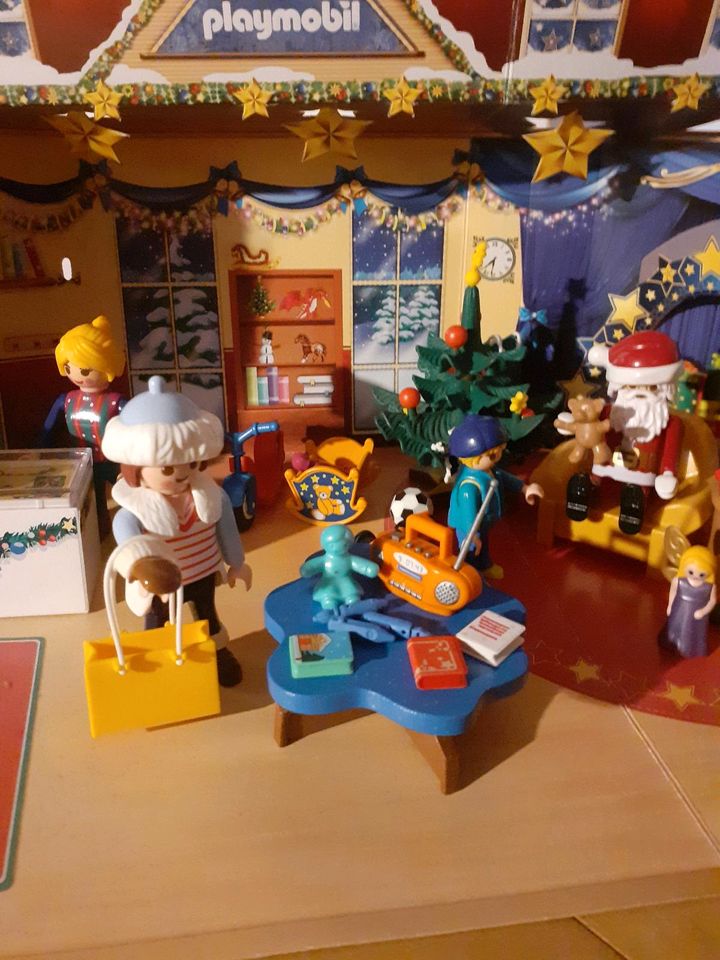 Playmobil Adventskalender 70188 in Freiburg im Breisgau