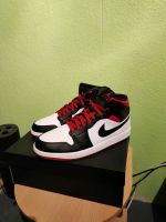 Nike Air Jordan 1 Mid/ White, Gym Red, Black in 47,5 mit Rechnung Sachsen - Lichtenau Vorschau