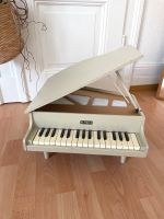 KAWAI Mini Grand Piano Flügel Kinder Klavier 32 Tasten Grau Frankfurt am Main - Bornheim Vorschau