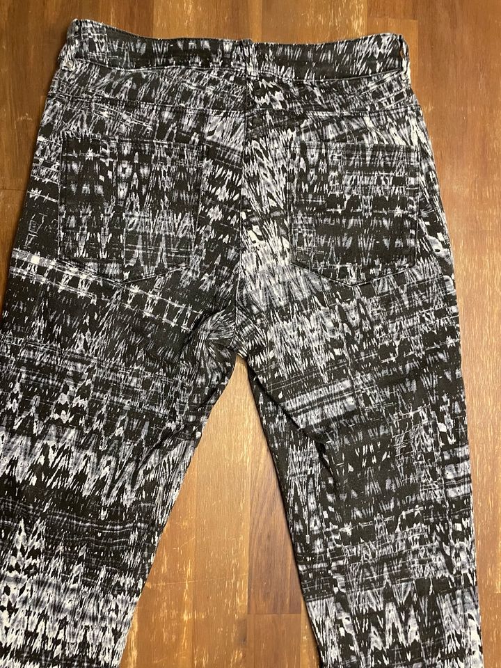 H&M Stoff Hose Muster Damen 34 in München