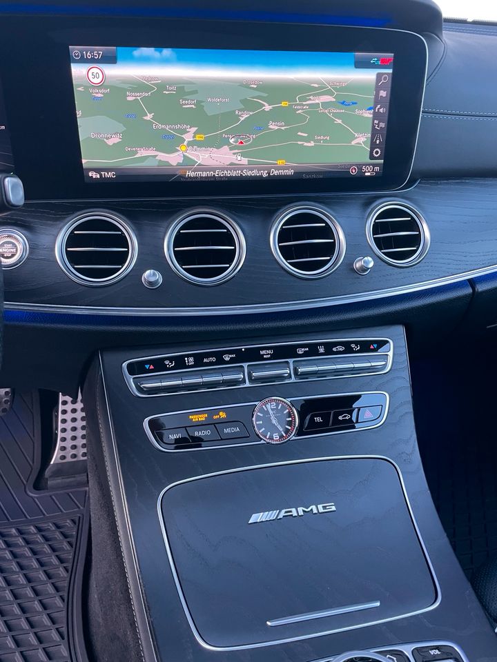 Mercedes E63 S AMG in Demmin