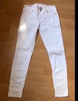 Stretch Jeans True Religion Größe 28 weiß / 2,50€ Versand Hessen - Oberursel (Taunus) Vorschau