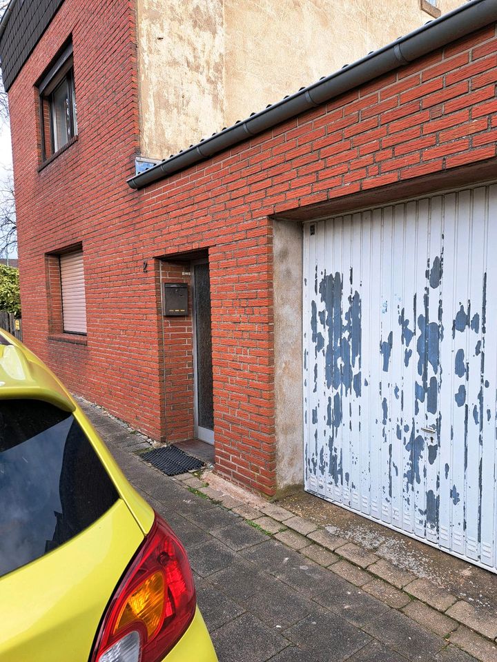 2 Grundstücke mit je einem Haus in Düren -Arnoldsweiler in Euskirchen