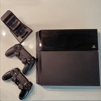 PlayStation 4 inkl 2 Controller & Ladestation Nordrhein-Westfalen - Hille Vorschau