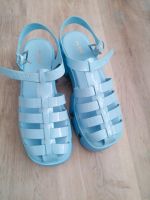 Aldo Sandalen Clogs hellblau Lack Gr.  39 Baden-Württemberg - Filderstadt Vorschau