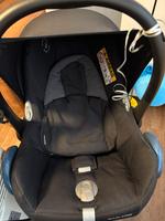 Maxi Cosi Baby Schale mit Isofix Station Super Zustand Niedersachsen - Melbeck Vorschau