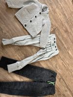 Strickjacke und 2 Jogginghosen 104 Baden-Württemberg - Pfullendorf Vorschau