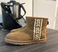 UGG Boots Gr. 41/42 | US Gr. 11 - NEU ✨ Nordrhein-Westfalen - Gütersloh Vorschau