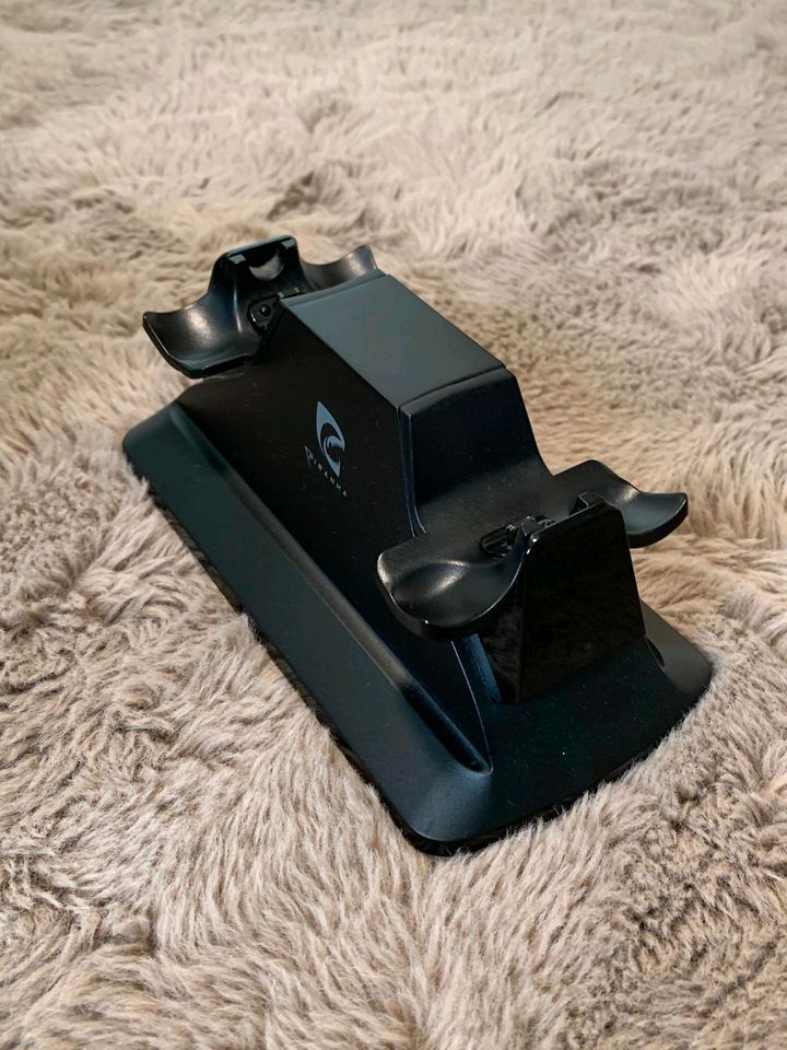 Piranha Dual PS4 Controller Ladestation in Michendorf