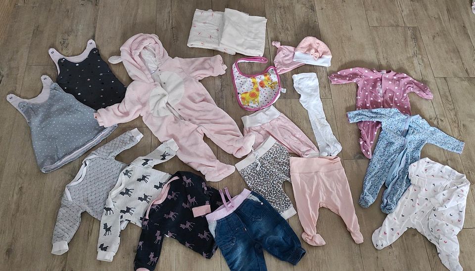 Babykleidung Mädchen 62/68 in Kr. Altötting - Garching an der Alz | eBay  Kleinanzeigen ist jetzt Kleinanzeigen