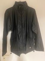 Kelly Hansen Regenjacke u. Kapuze NEU, schwarz Herren Gr. M Bayern - Neu Ulm Vorschau
