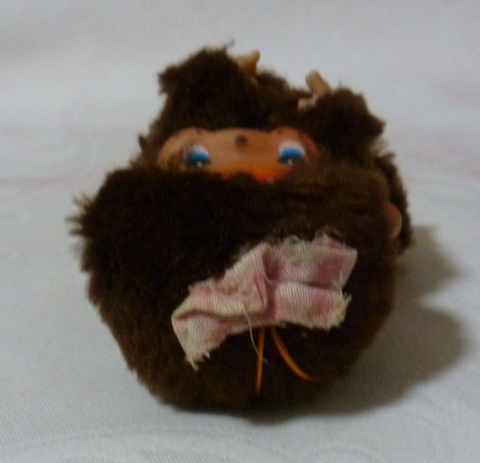 Ich verkaufe älteres Monchhichi Äffchen kleines Mädchen in Tönisvorst