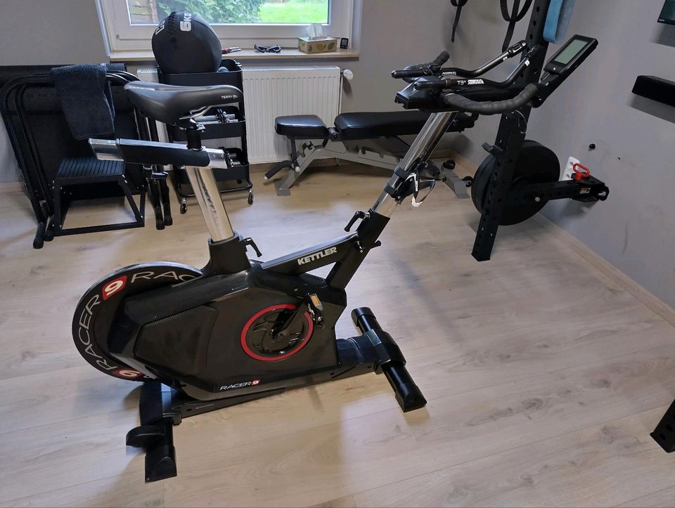 Kettler Racer 9 Indoor Trainer Bike Smartbike in Asendorf (bei Bruchhausen-Vilsen)