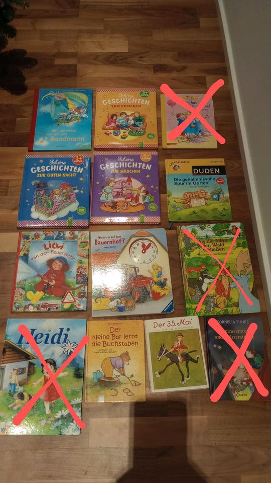 Eine Kiste Kinderbücher in Nottuln