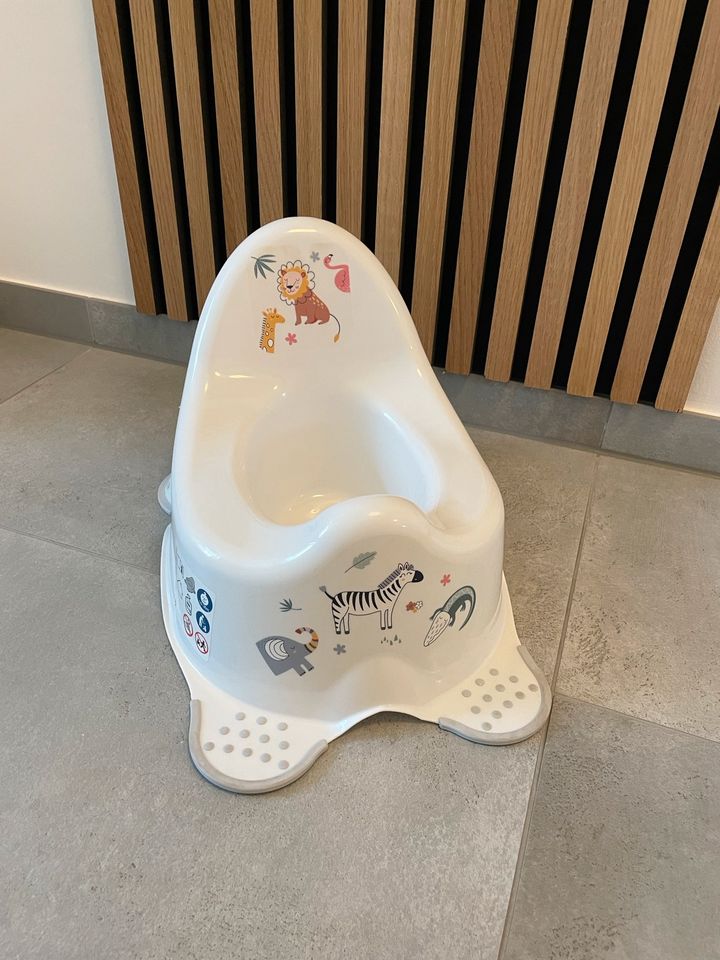 Töpfchen Kinder Baby Toilette weiß Tiere in Kahl am Main