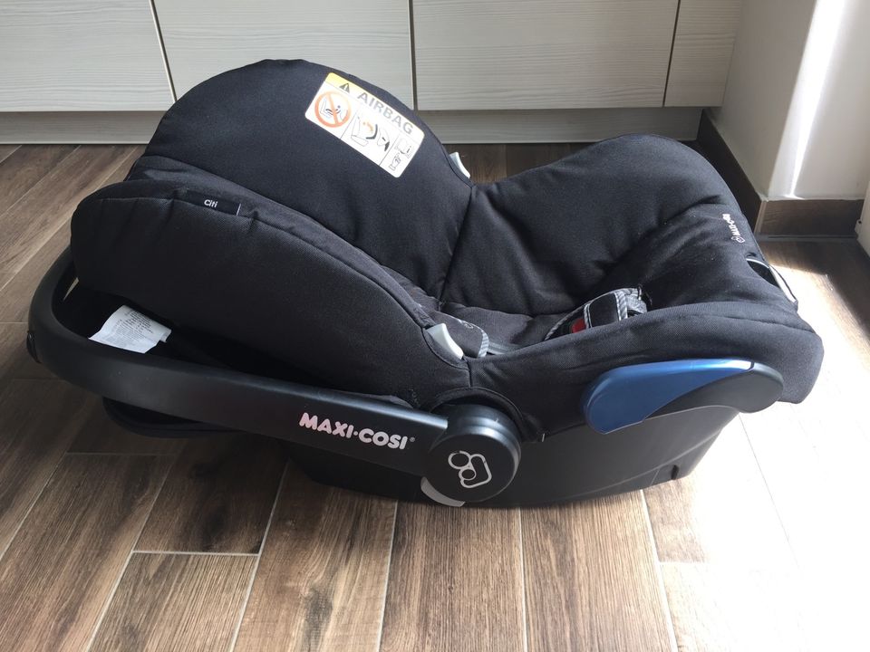 Maxi Cosi Citi Babyschale / Autokindersitz in Rangsdorf