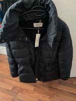 Esprit Winterjacke Gr M NO 169,90 zum Kauf an Brandenburg - Oberkrämer Vorschau