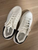 weiße Sneaker Freiburg im Breisgau - Umkirch Vorschau