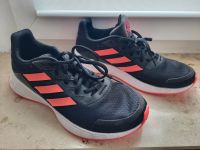 Turnschuhe von Adidas Sachsen-Anhalt - Halberstadt Vorschau