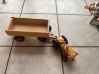 Holzspielzeug - Traktor mit Anhönger Brandenburg - Chorin Vorschau
