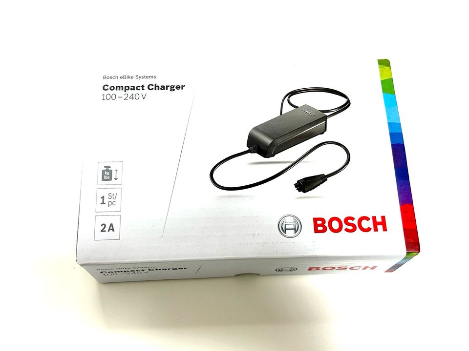 BOSCH Ladegerät Compact Charger 2a in Kempten