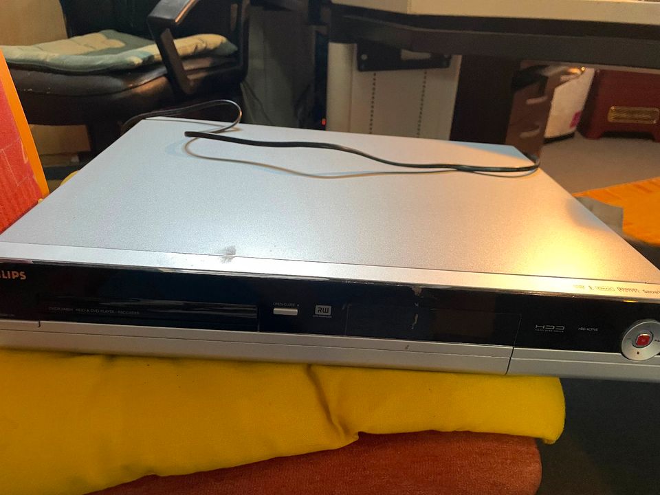 Philips DVD Player mit Festplatte [3249] in Leipzig