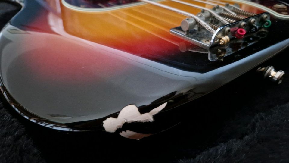 Fender Squier Precision Bass Japan MIJ in Hamburg