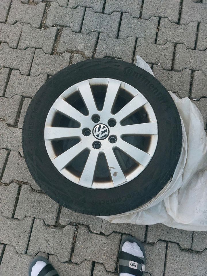 Volkswagen Reifen 215 55 R16 in Aying