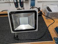 LED Strahler Lampe Licht wie neu Schleswig-Holstein - Schönkirchen Vorschau