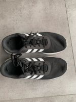 Adidas Sportschuhe, Gr. 38,5 Nordrhein-Westfalen - Jüchen Vorschau