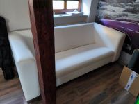 Couch 2 Sitzer Kunstleder weiß BxHxT 1,80x0,80x0,70m Sachsen-Anhalt - Laucha an der Unstrut Vorschau