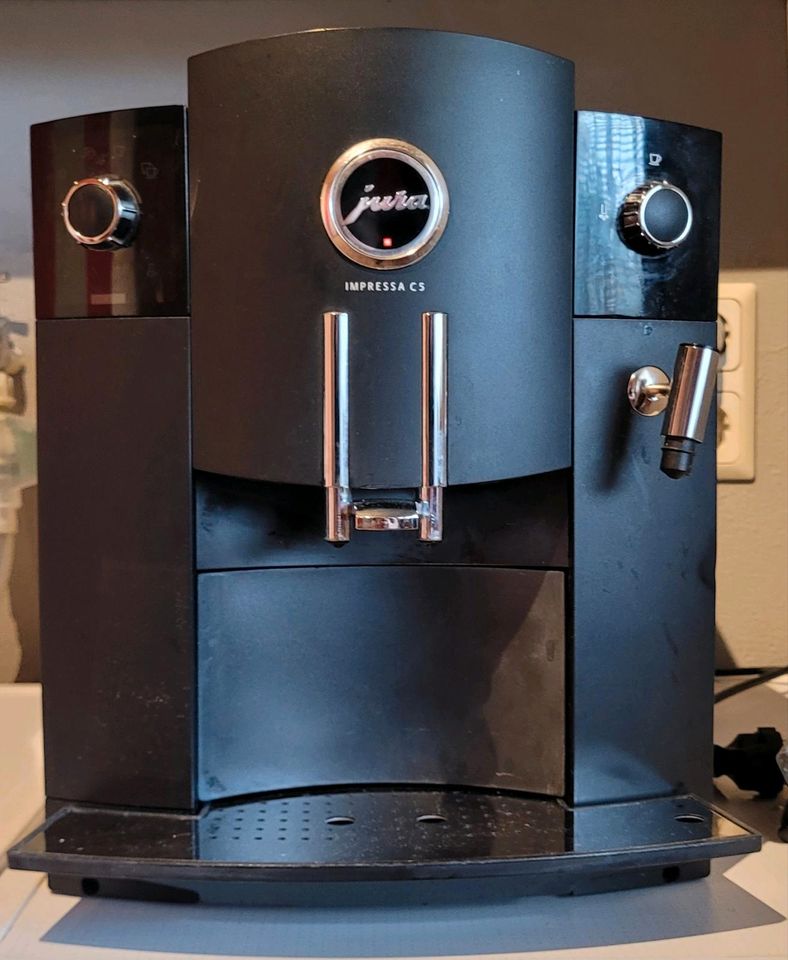 Jura C5 Kaffeevollautomat kleiner Defekt in Windeck