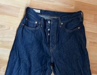Levi‘s Original 501 Jeans dunkelblau W28L30 Köln - Braunsfeld Vorschau