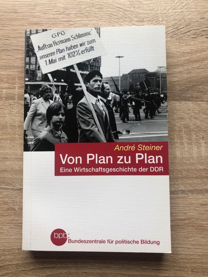 Bpb (Bundeszentrale für politische Bildung) 9 Bücher Geschichte in Apen