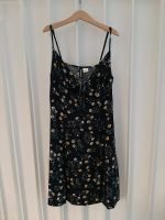 H&M DIVIDED Kleid, schwarz geblümt, Gr. 34 Bayern - Aschaffenburg Vorschau