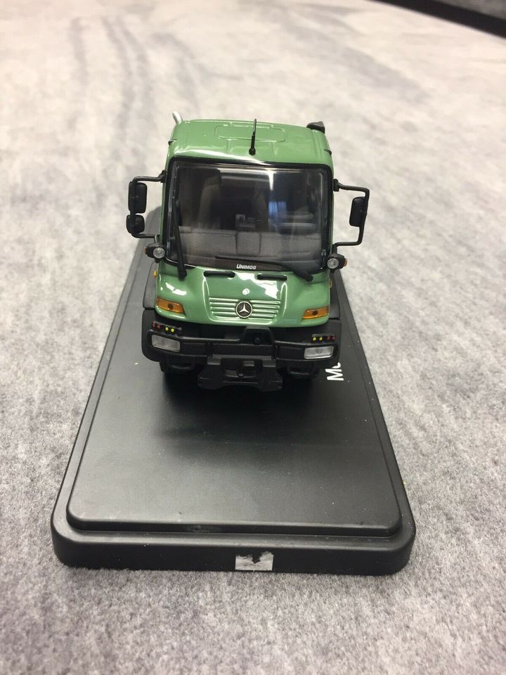 Schuco 1:43 Mercedes- Benz Unimog in Inning am Ammersee