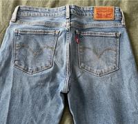 Levi’s Jeans straight, Größe 26 Kr. München - Kirchheim bei München Vorschau