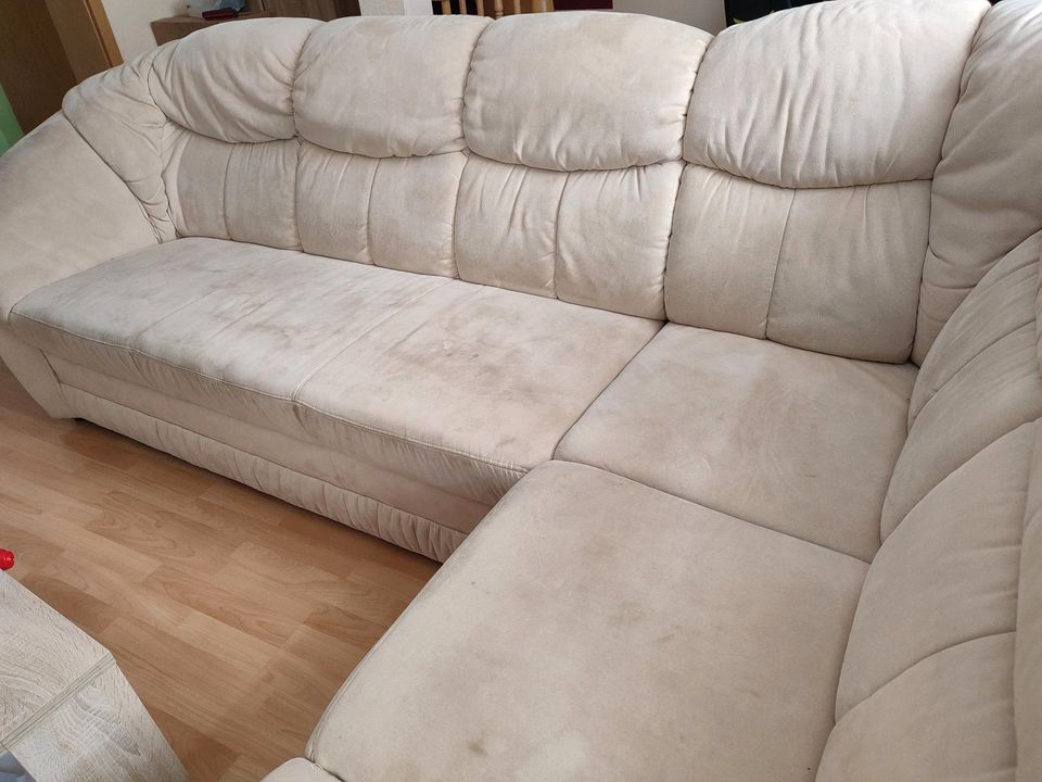 Ecksofa ca. 2,7x2.5 in Merseburg