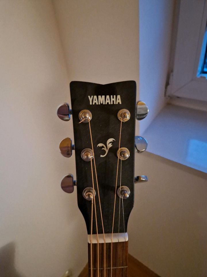 Yamaha Akustik Gitarre DX 370 C in Winsen (Luhe)